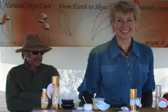 Skyezone Natural Skin Care with Jennifer & John